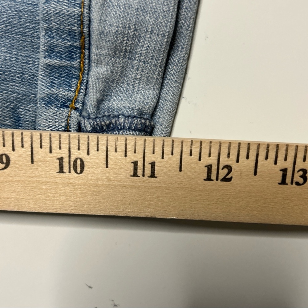 Levi’s 515 Jeans Shorts Women’s 10 Blue Cotton Outdoor Stretch Roll Up Vintaged - Picture 12 of 14